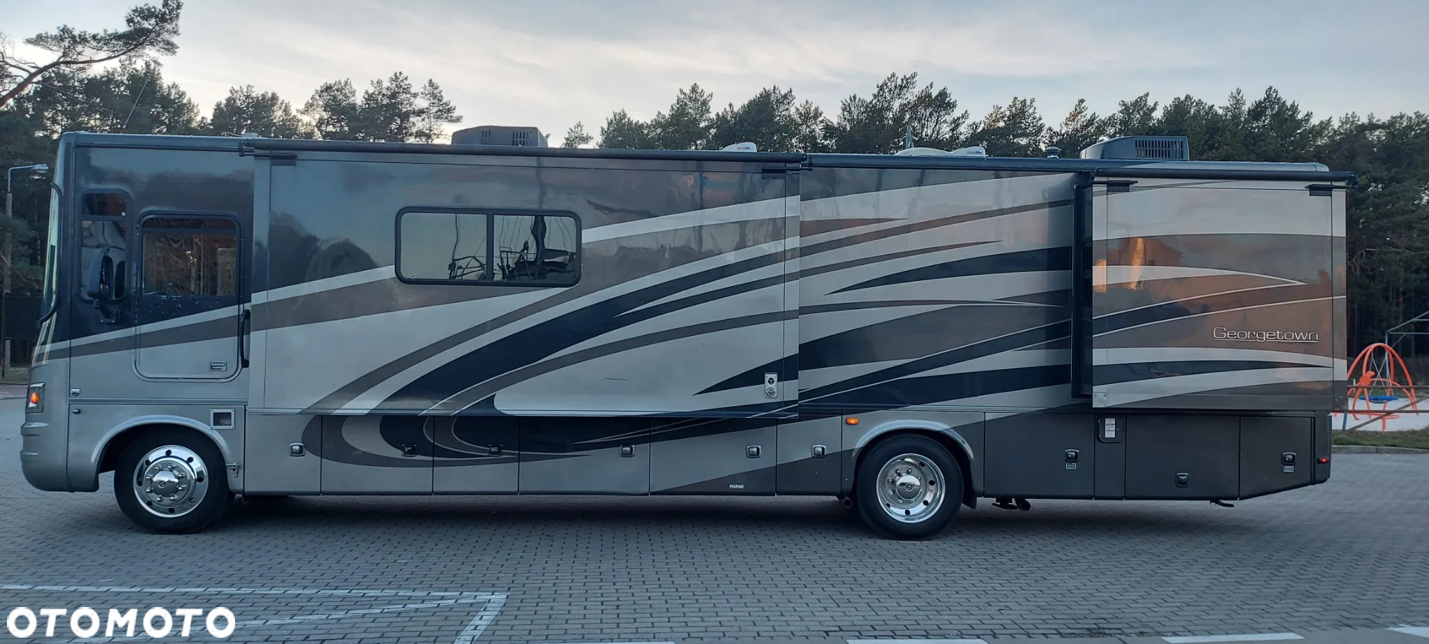 Ford F350 - 3