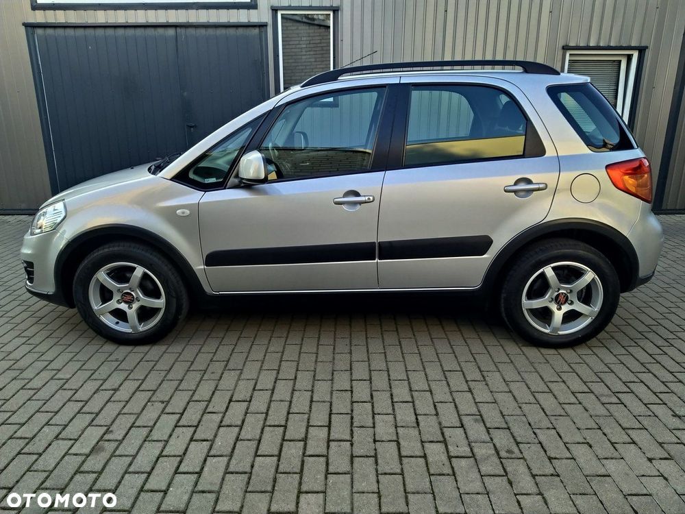 Suzuki SX4 1.6 Comfort 4WD - 4