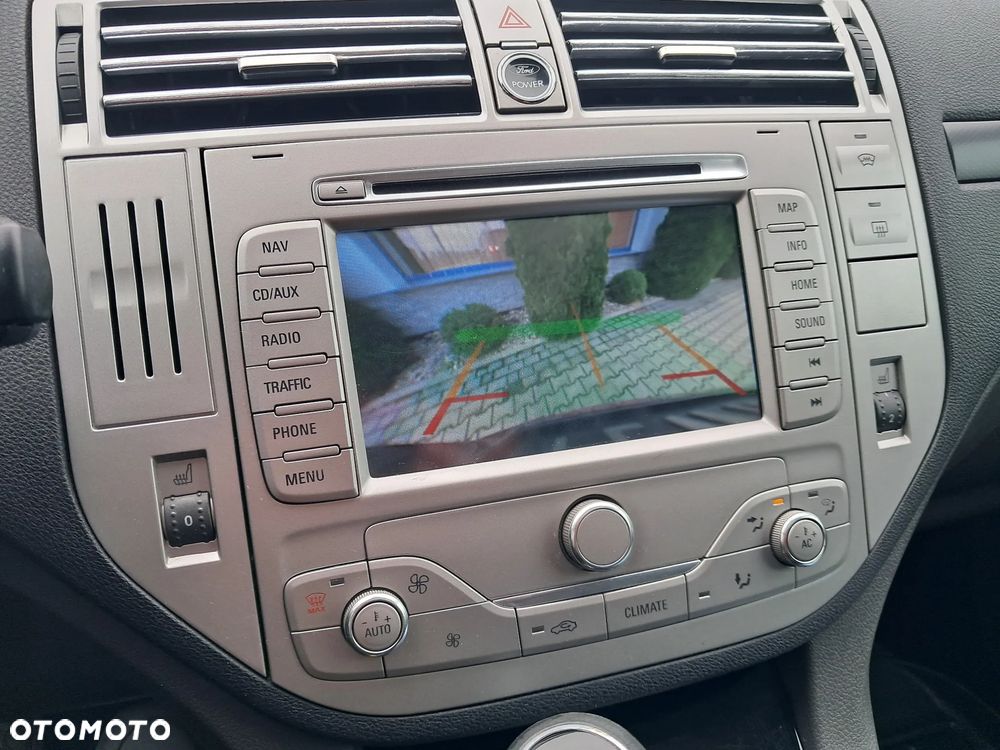 Ford Kuga 2.0 TDCi 4x4 Champions Edition - 30