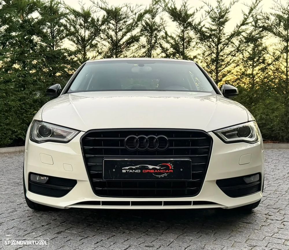 Audi A3 1.6 TDI S line Sport Pack - 2