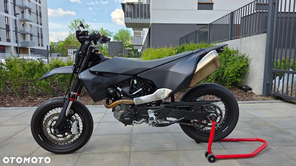 Husqvarna 701 - 2