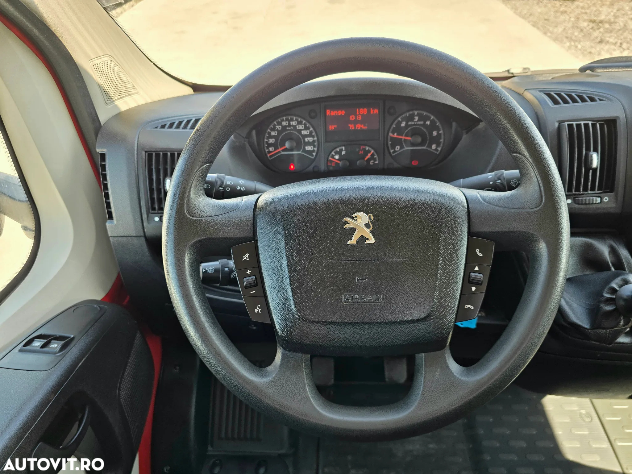 Peugeot Boxer Bena L=4.20m - 19