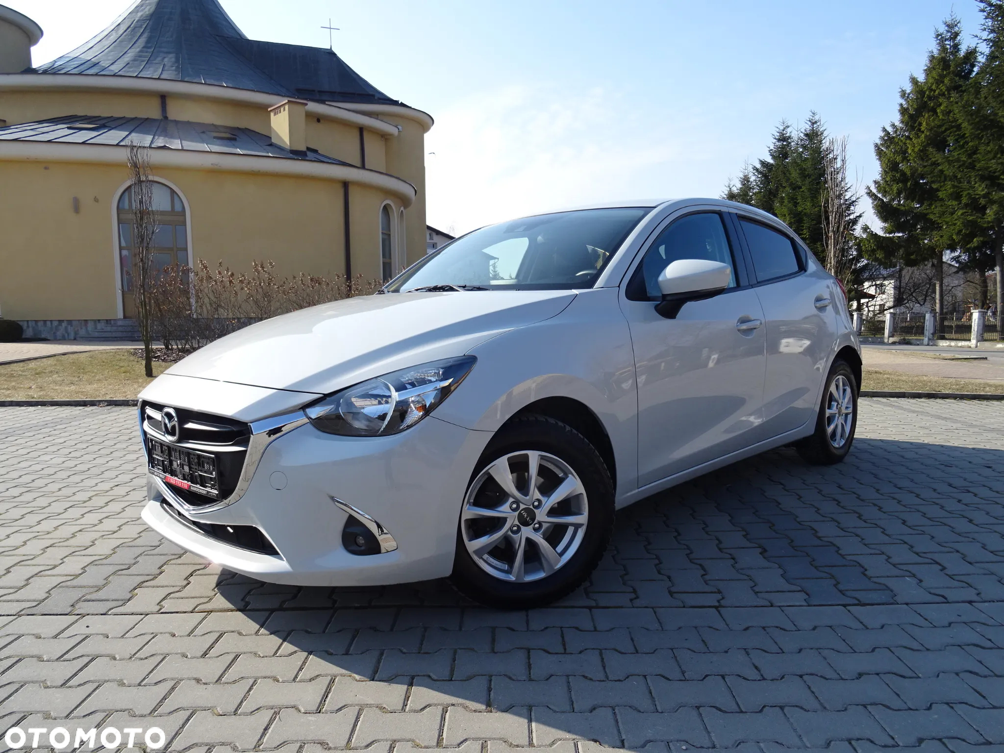 Mazda 2 SKYACTIV-G 90 Nakama - 12