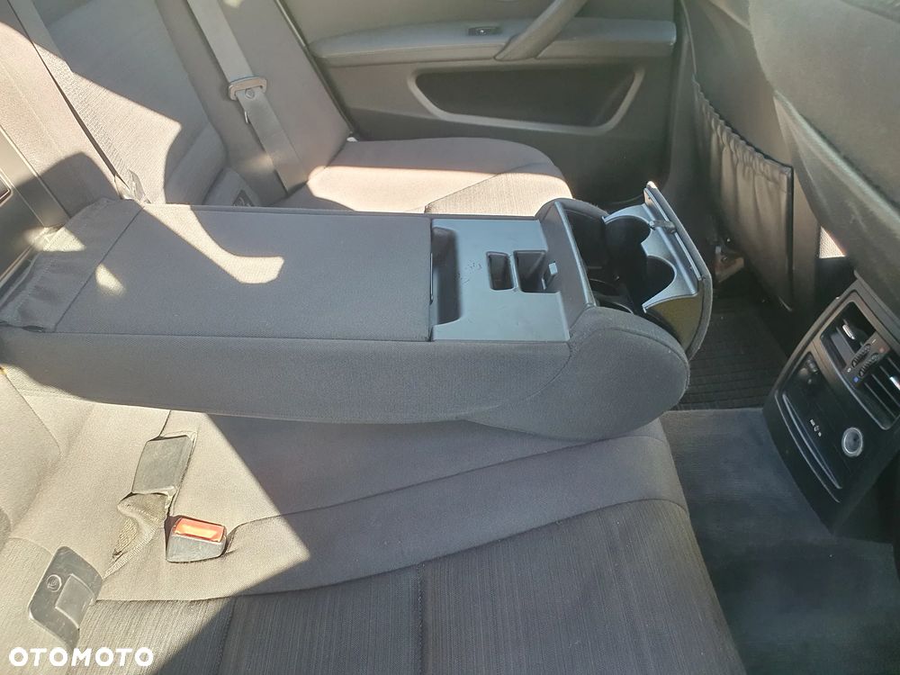 BMW Seria 5 525d Edition Lifestyle - 7