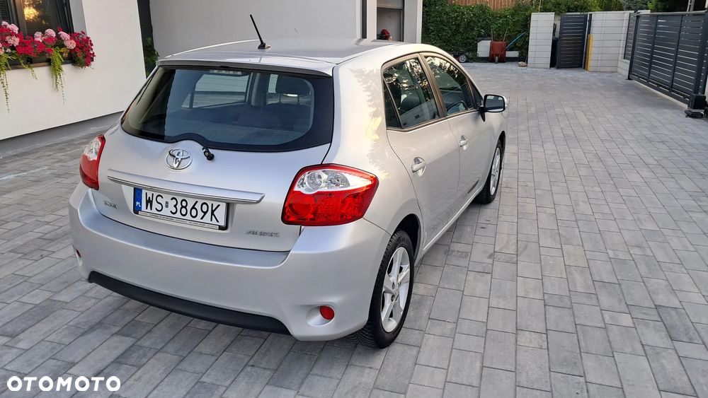 Toyota Auris 1.33 VVT-i - 6