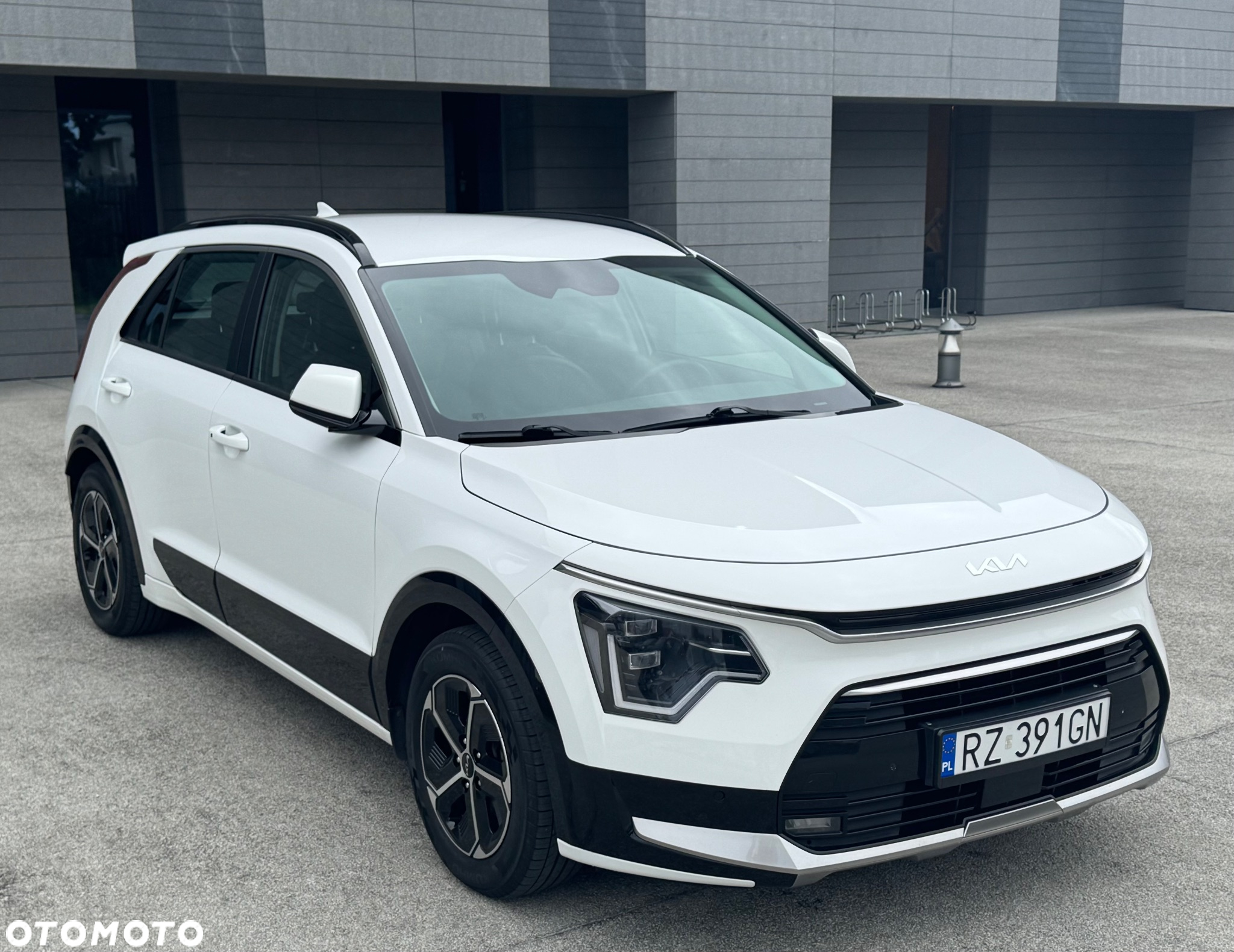Kia Niro 1.6 GDI Plug-in Hybrid L Business Line - 8