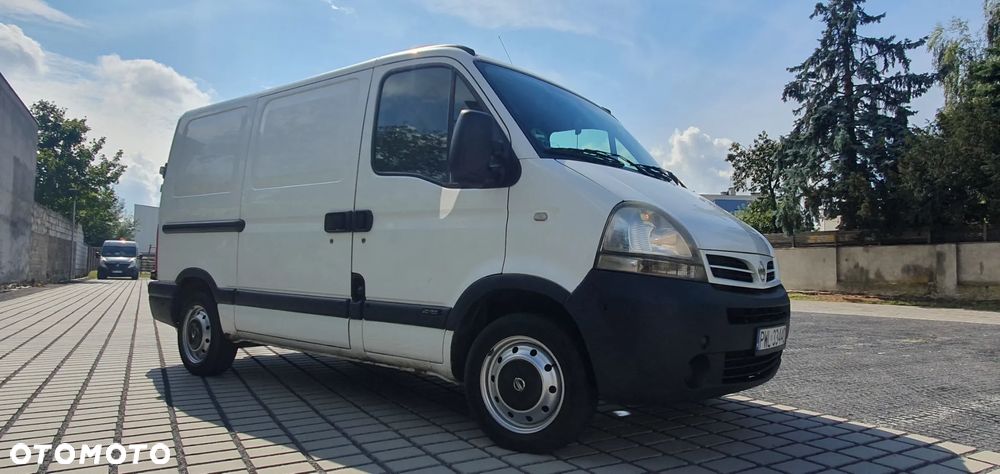 Nissan Interstar - 8