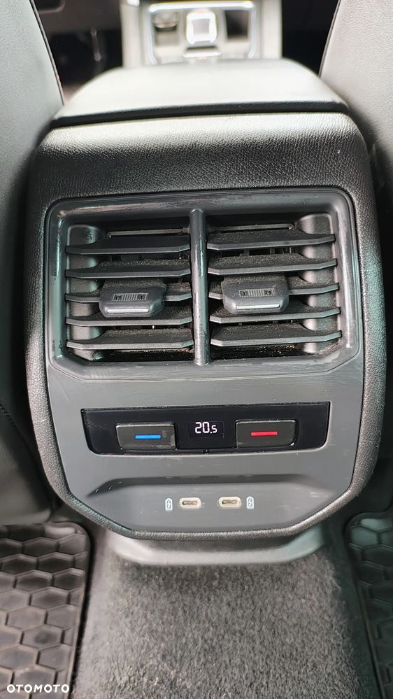 Seat Leon 1.5 eTSI FR DSG - 33