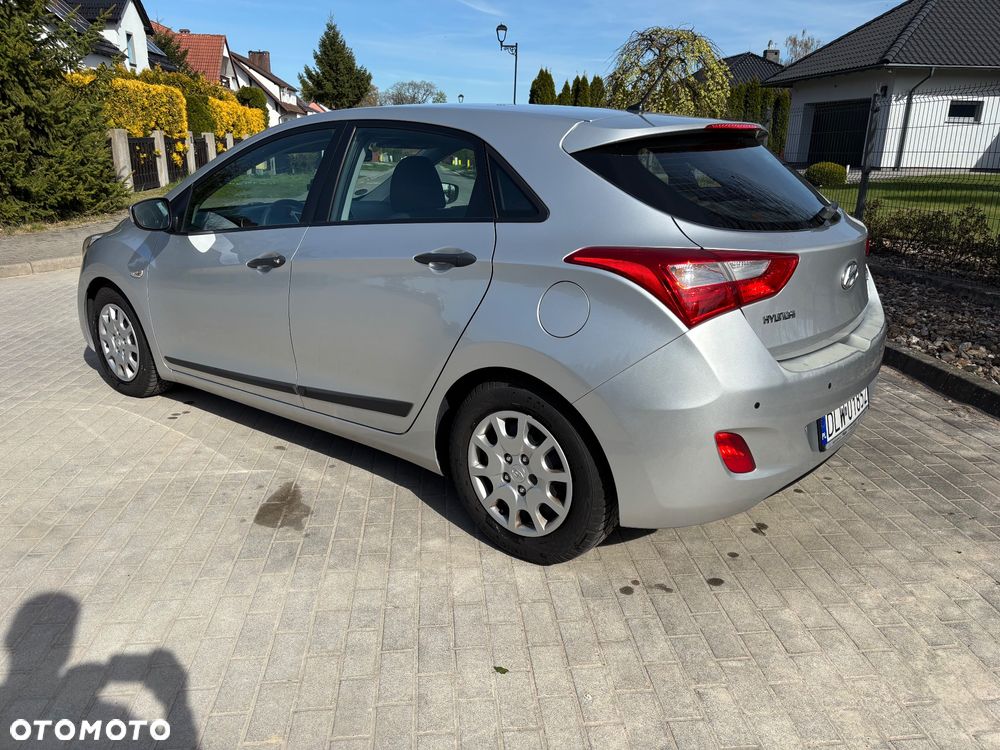 Hyundai i30 i30cw 1.4 Advantage - 4