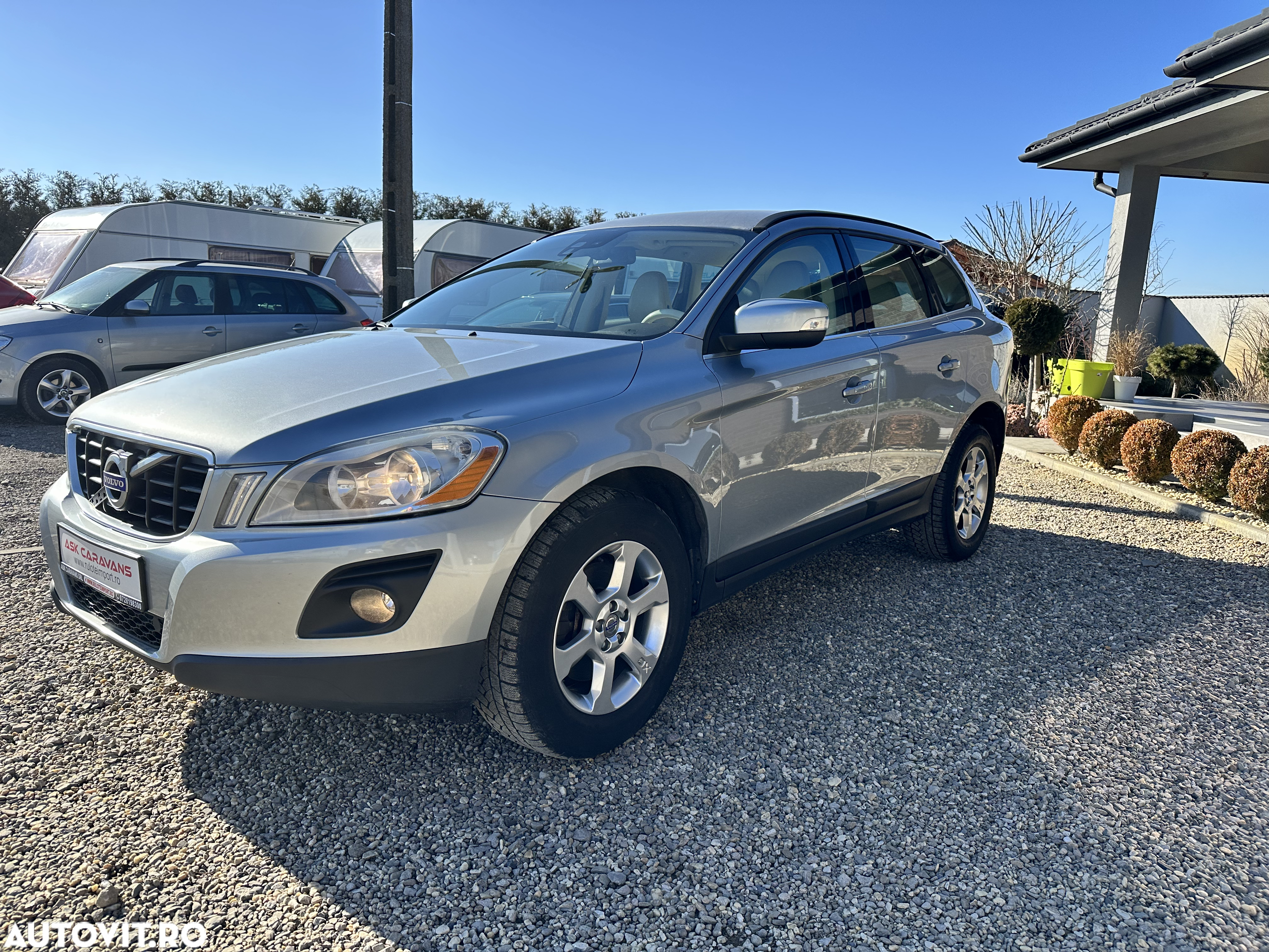 Volvo XC 60 2.4D Aut. Momentum - 3