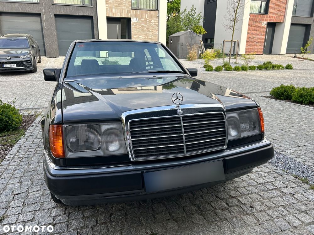 Mercedes-Benz W124 (1984-1993) - 2
