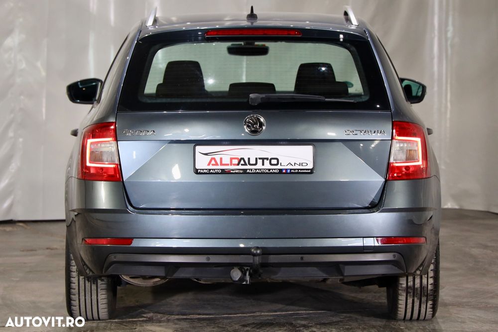 Skoda Octavia 2.0 TDI Drive - 38
