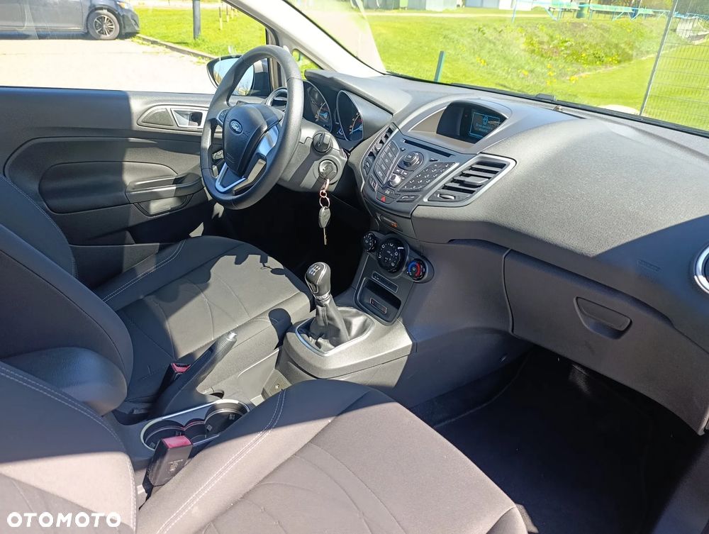 Ford Fiesta 1.0 Ambiente - 19