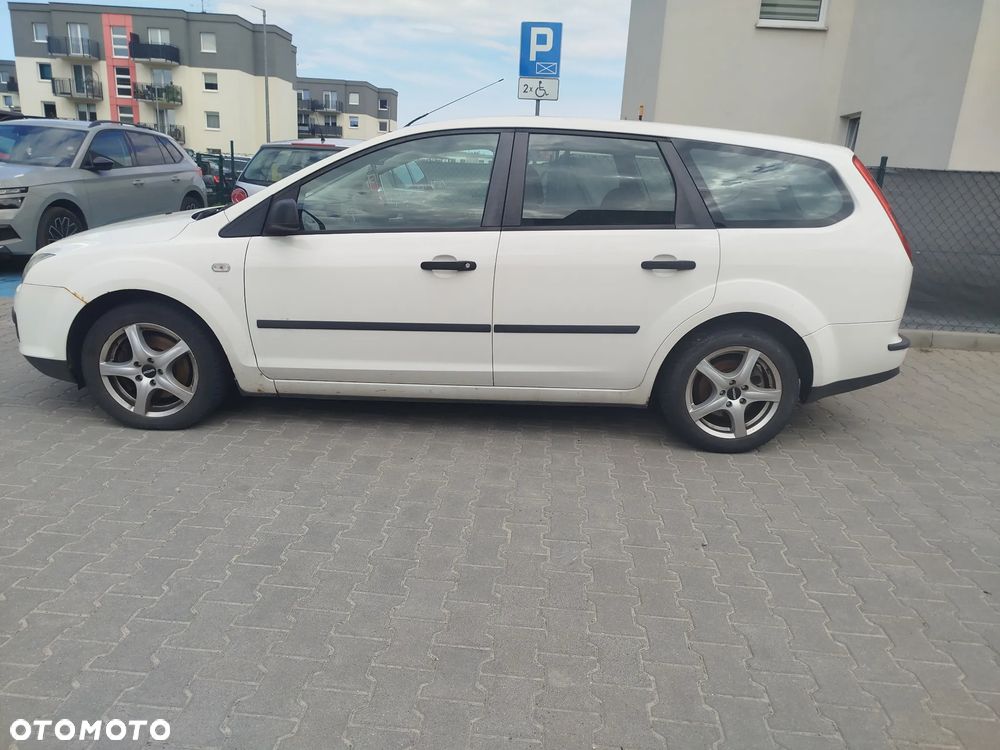 Ford Focus 1.8 TDCi FX - 3
