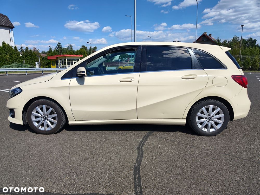 Mercedes-Benz Klasa B 180 (CDI) d 7G-DCT Style - 16