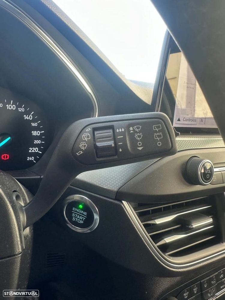 Ford Focus SW 1.5 TDCi EcoBlue Active X - 39