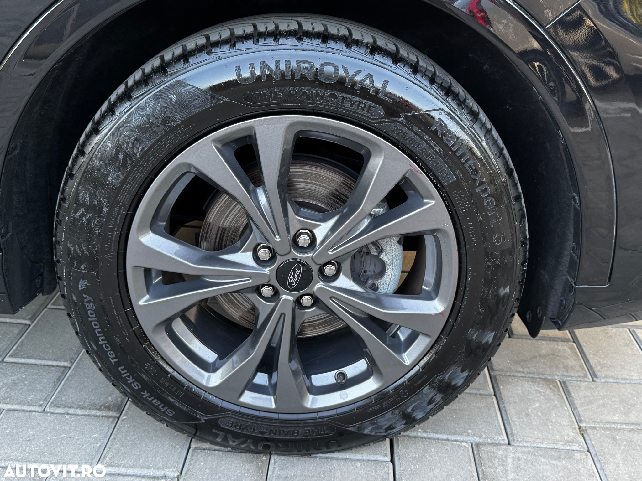 Ford Kuga 1.5 EcoBlue A8 FWD ST Line - 8