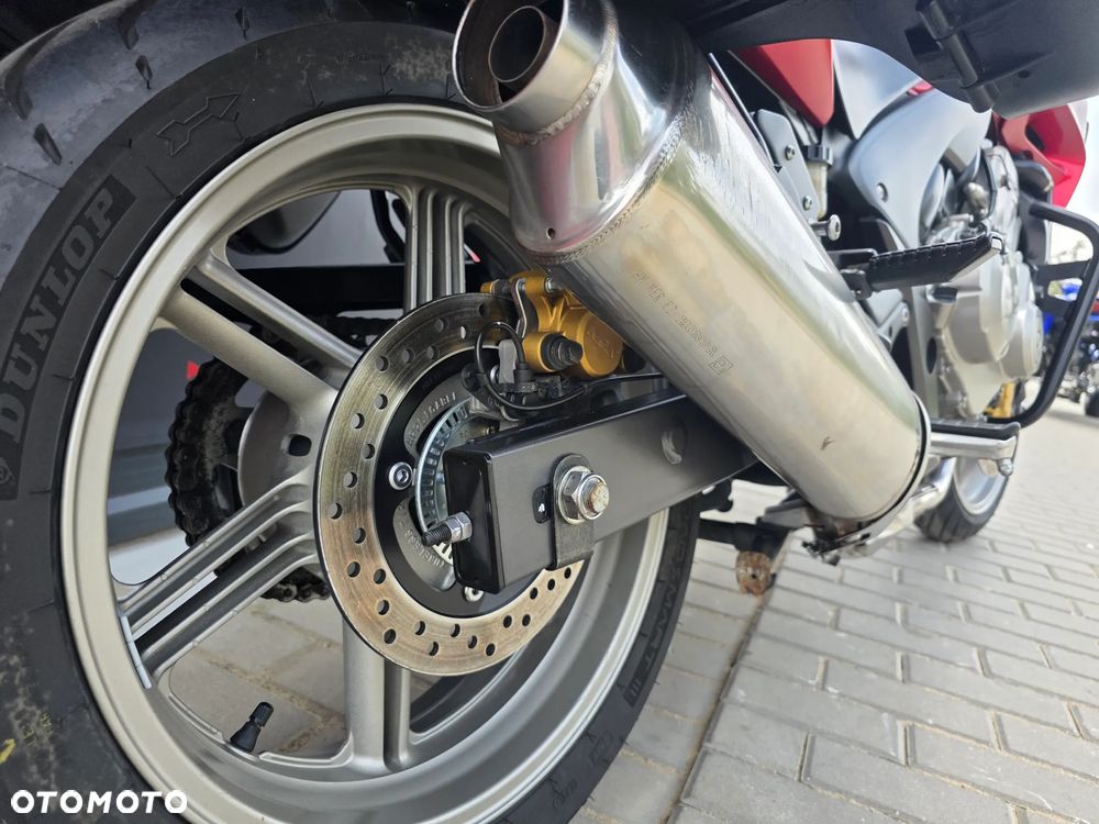 Honda CBF - 8