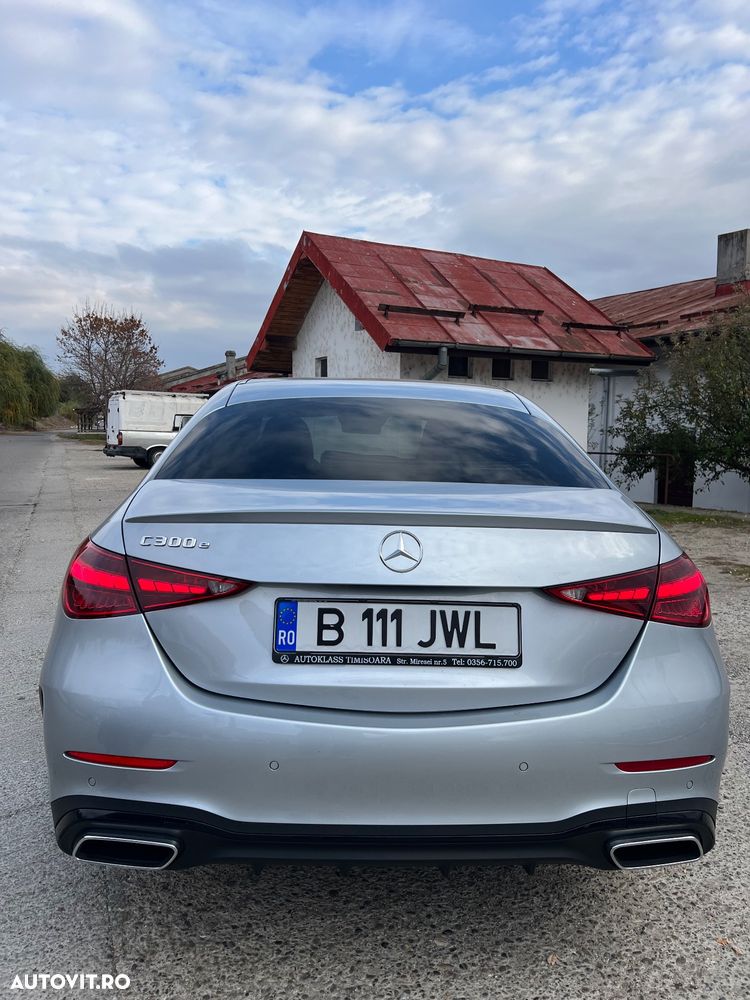 Mercedes-Benz C - 4
