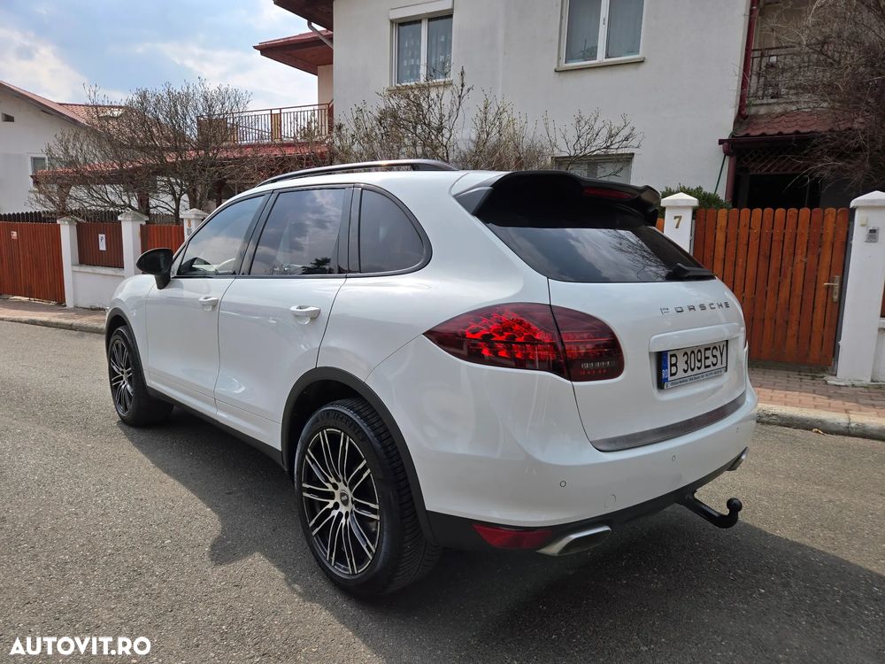 Porsche Cayenne 3.0TD TipTronic - 4