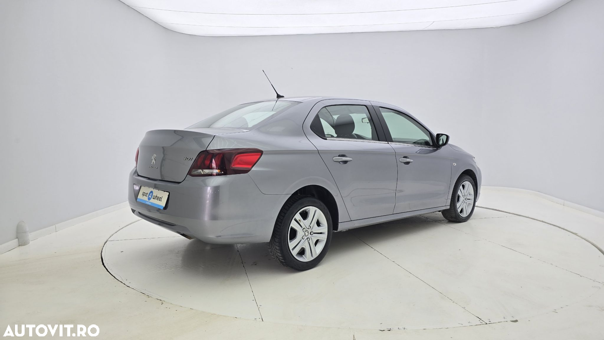 Peugeot 301 1.5 BlueHDI FAP Allure - 6