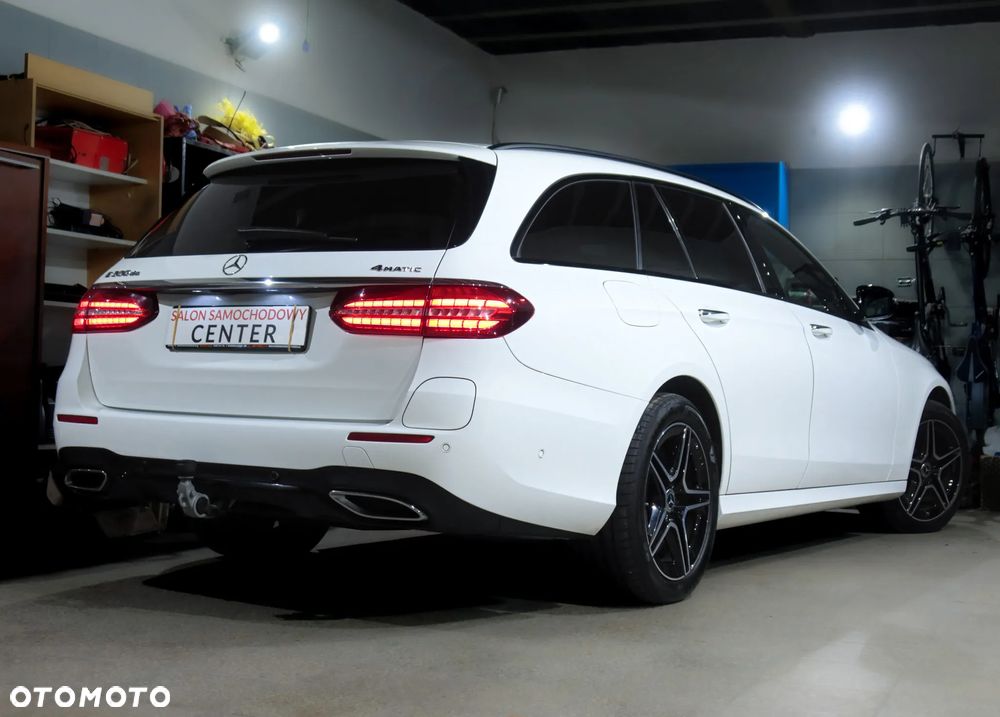 Mercedes-Benz Klasa E 300 de 4Matic 9G-TRONIC AMG Line - 35