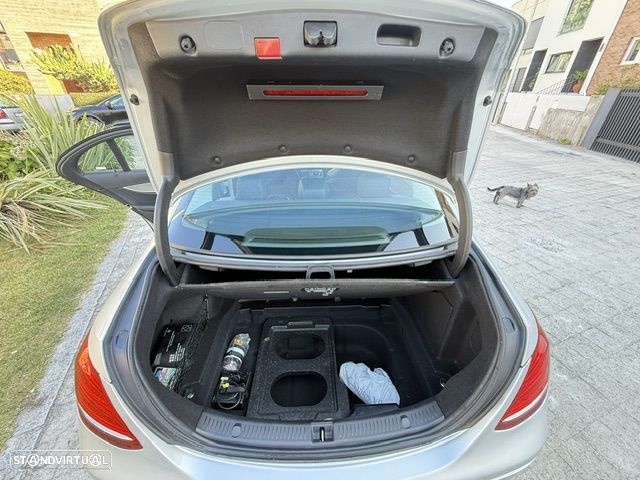 Mercedes-Benz E 220 d Avantgarde - 15