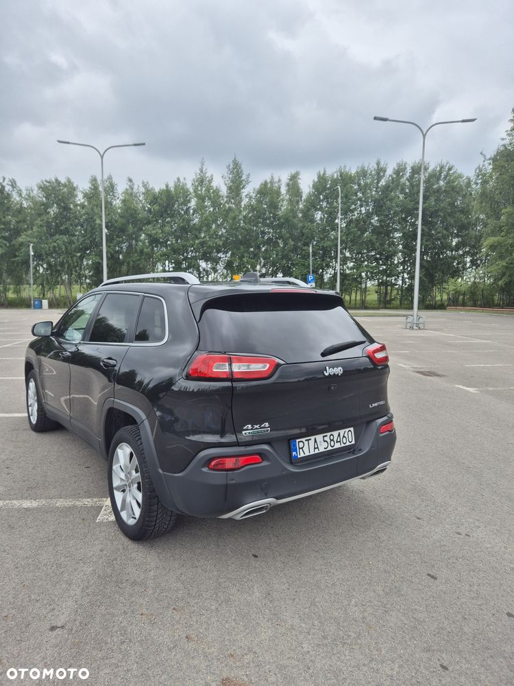 Jeep Cherokee - 6