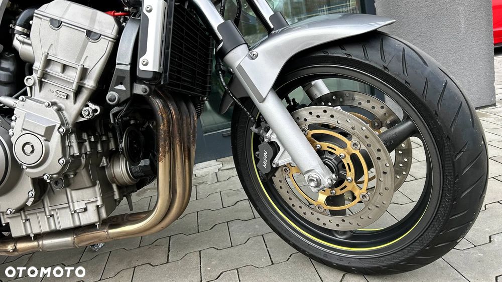 Honda Hornet - 20