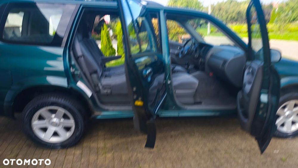Suzuki Grand Vitara 2.7 V6 - 17