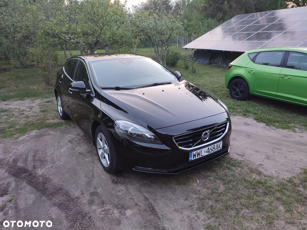 Volvo V40 D4 Drive-E Momentum - 13