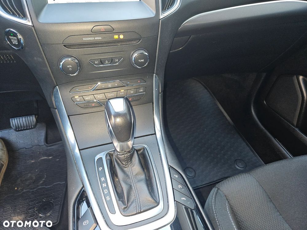 Ford S-Max 2.0 TDCi Titanium PowerShift - 11