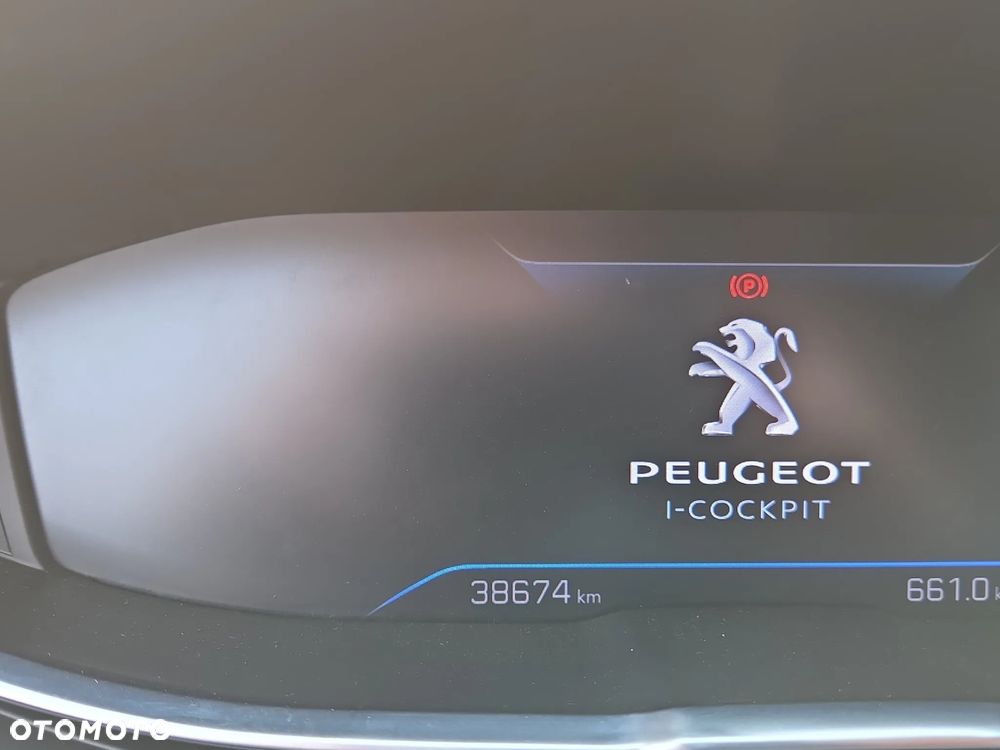 Peugeot 3008 1.5 BlueHDi Allure Pack S&S EAT8 - 28