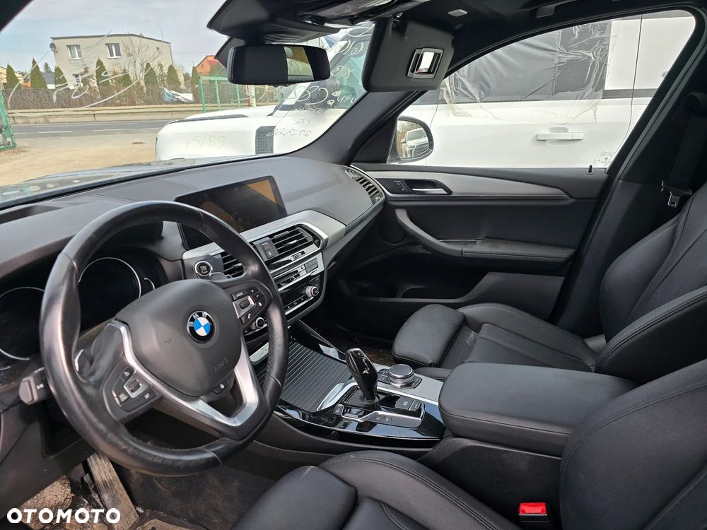 BMW X3 - 16