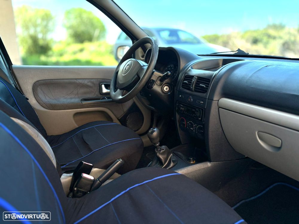 Renault Clio 1.2 16V Extreme - 9