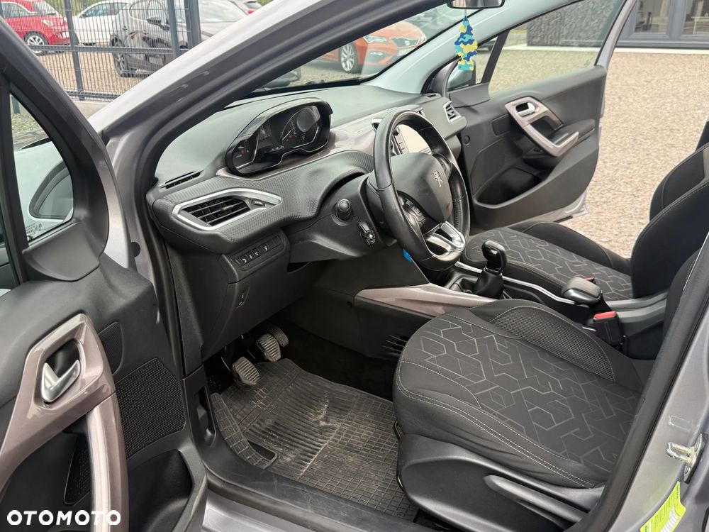 Peugeot 2008 e-HDi FAP 92 STOP & START Active - 20