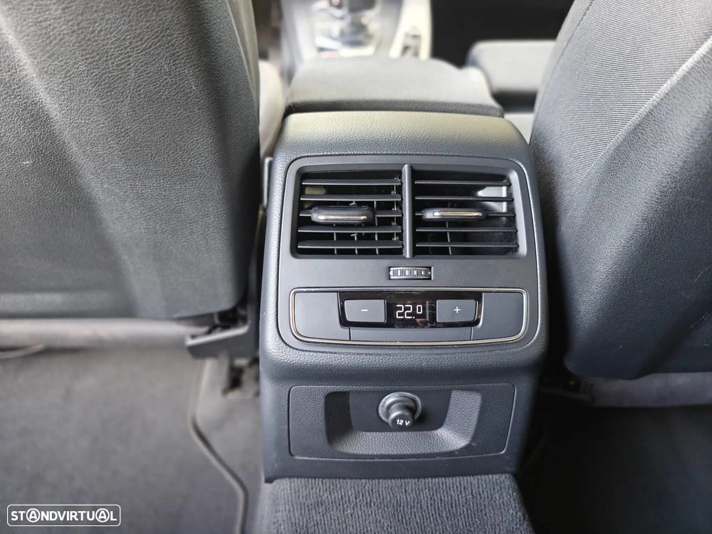 Audi A4 Avant 35 TDI Sport S tronic - 23