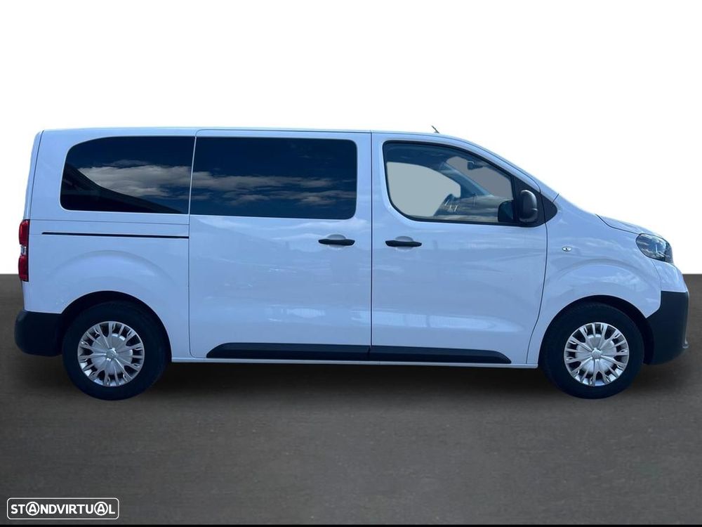 Toyota Proace Verso 2.0 D-4D L1 1.0T Comfort 9L - 7