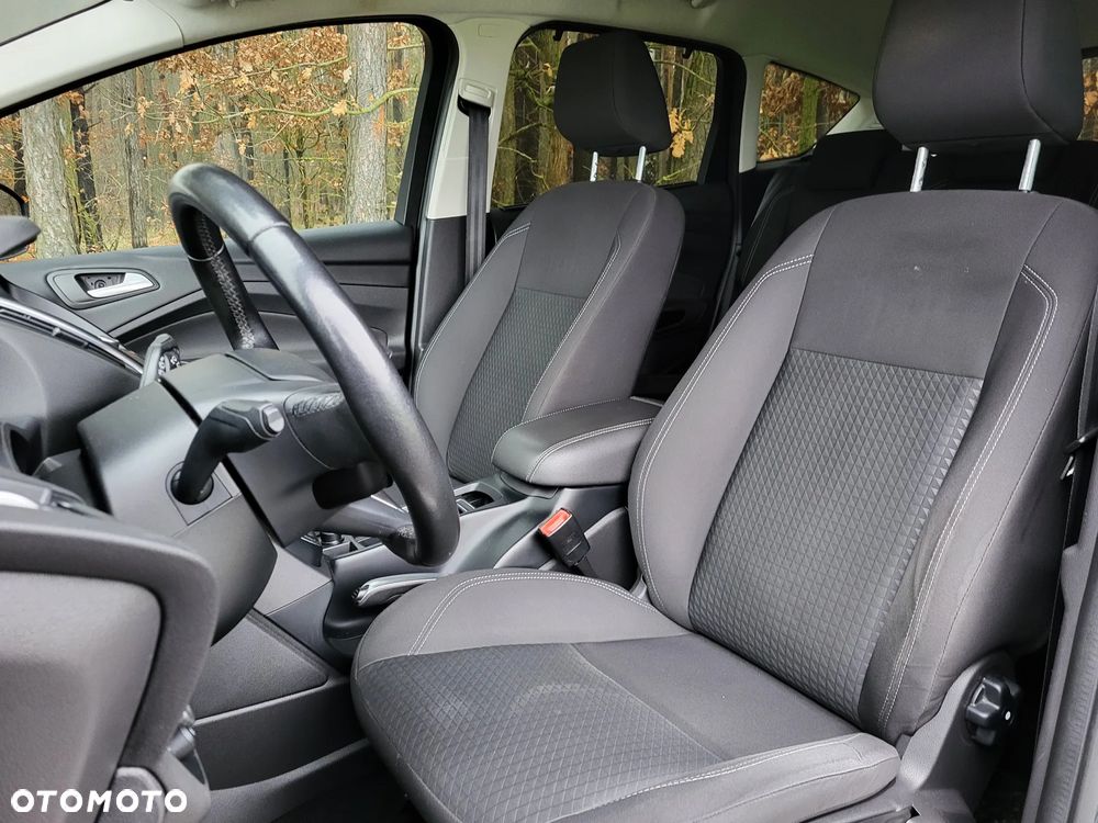 Ford C-MAX 2.0 TDCi Start-Stop-System Titanium - 20