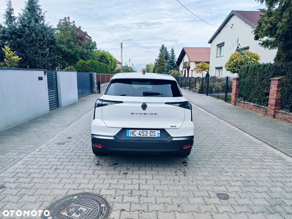 Renault Symbioz - 9