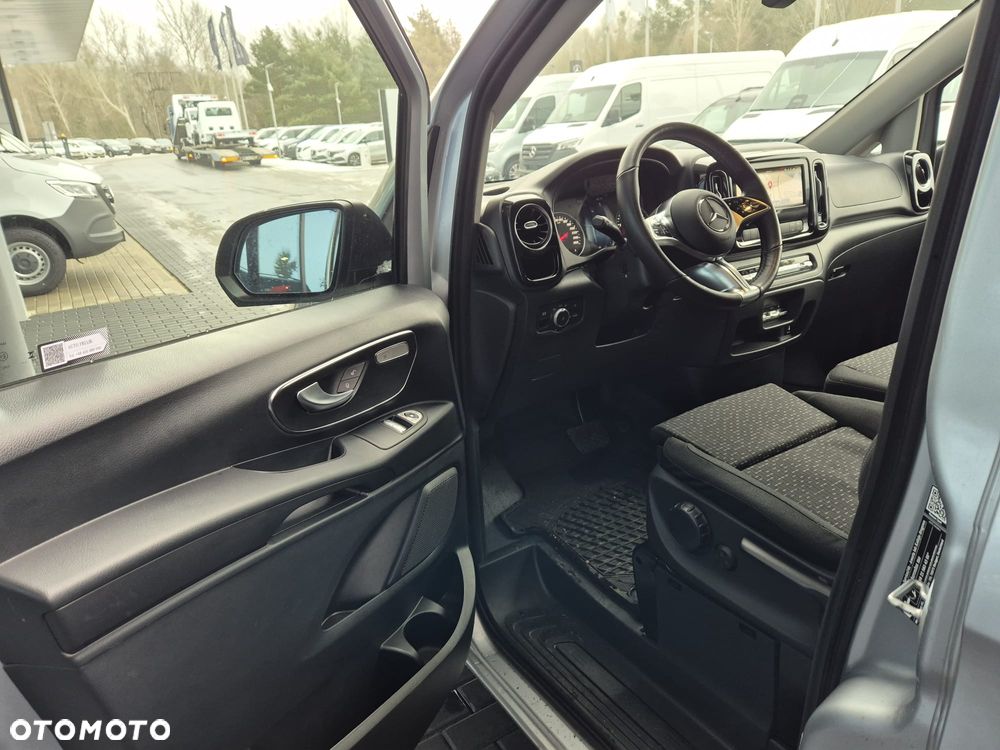 Mercedes-Benz Vito Furgon 119 4x4 SELECT - 10