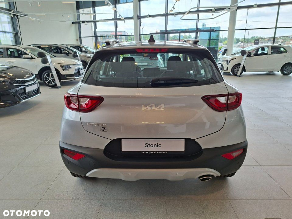 Kia Stonic - 5