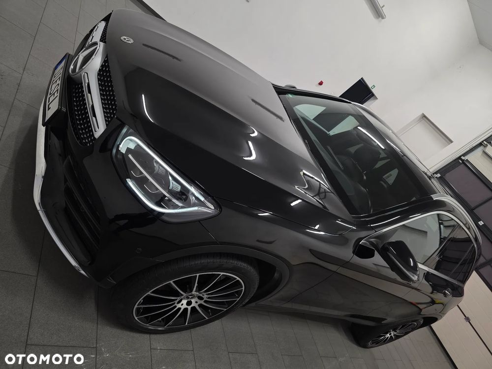 Mercedes-Benz GLC 300 de 4Matic 9G-TRONIC AMG Line Plus - 4