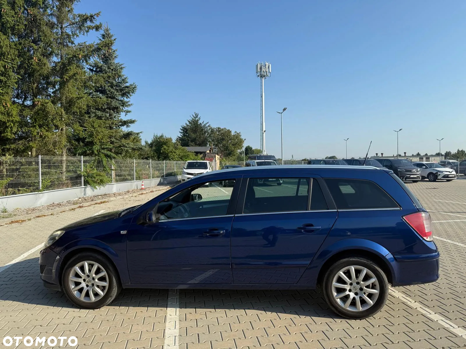 Opel Astra 1.9 CDTI Caravan DPF NAVI - 14