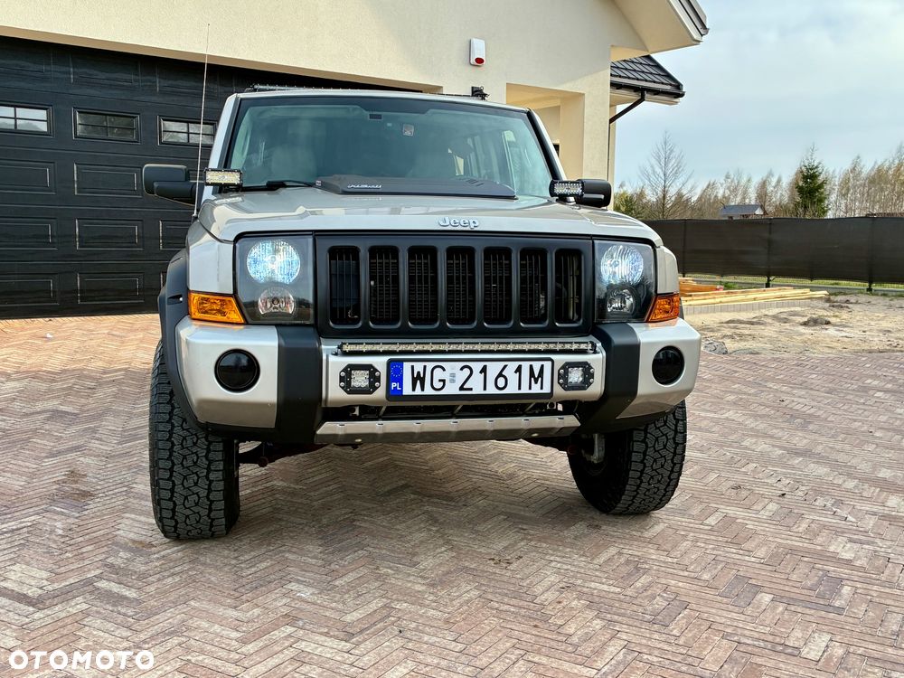 Jeep Commander 5.7 V8 HEMI Automatik Limited - 7