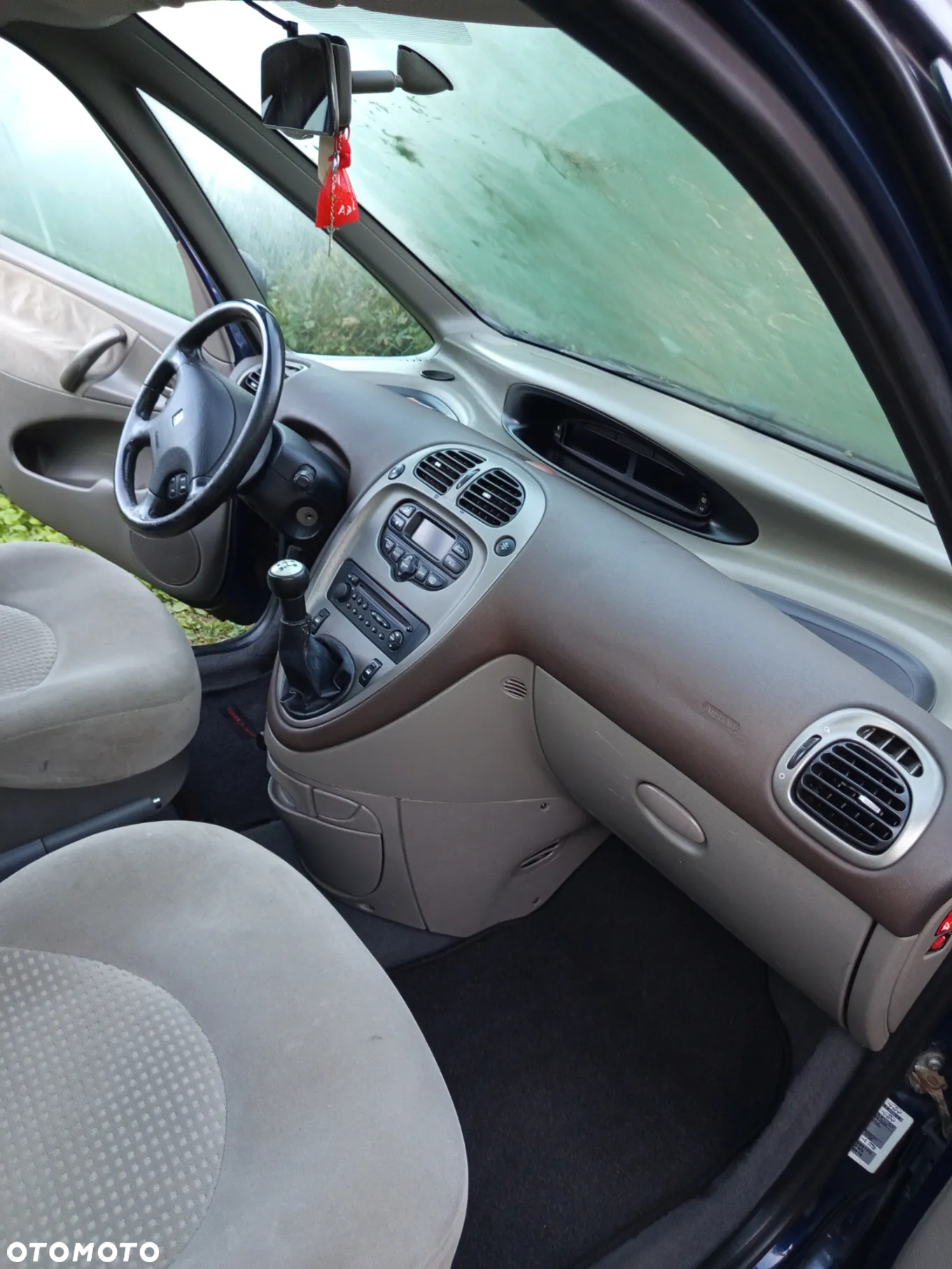 Citroën Xsara Picasso 2.0 HDI Exclusive - 19
