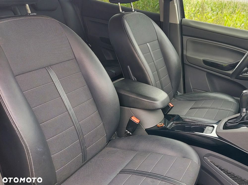 Ford Kuga 2.5 Trend - 17