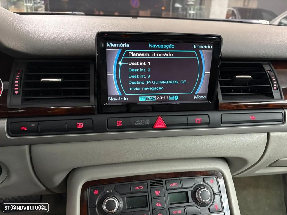 Audi A8 3.0 TDI V6 quattro Tiptronic - 26