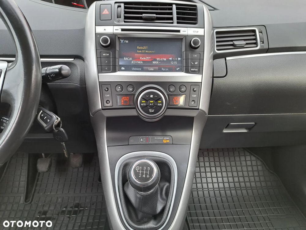 Toyota Verso - 23