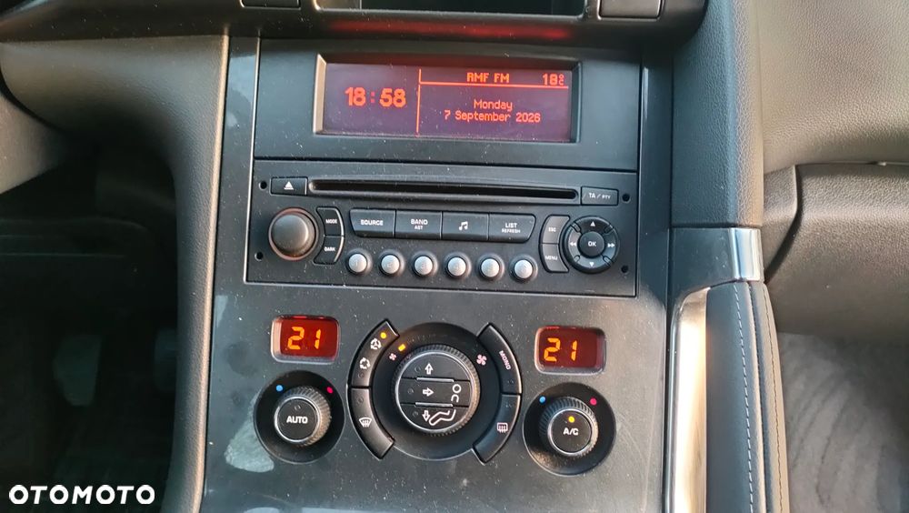 Peugeot 3008 1.6 HDi Active - 15